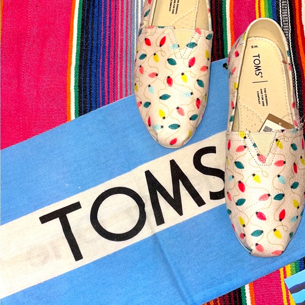 Toms Belmont Women’s Natural Tree Lights Print Flats